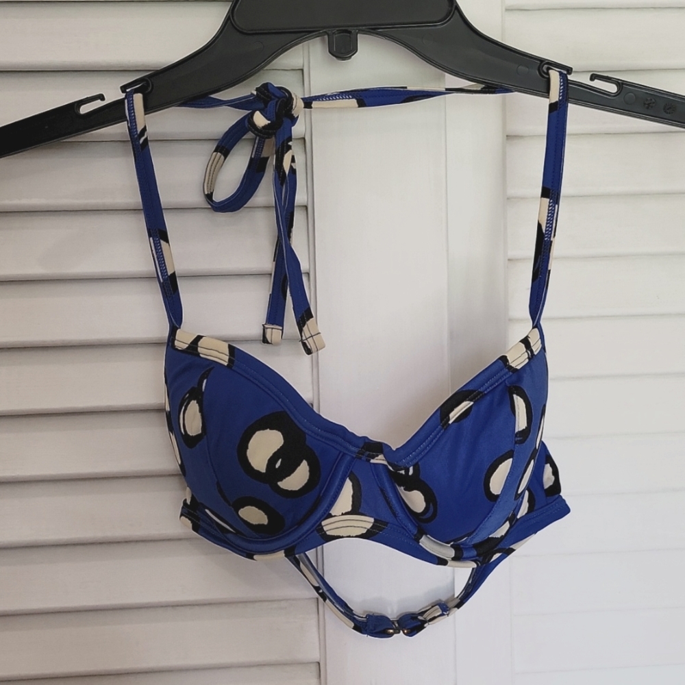 Victoria's Secrets Lined Bathing Suit Top
